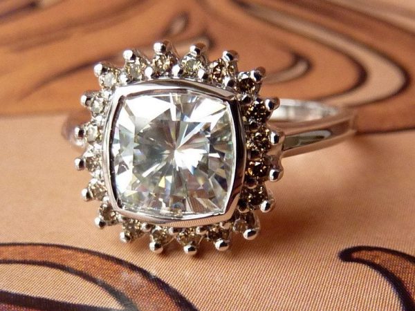 moissanite jewelry